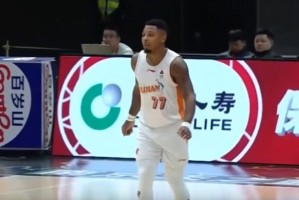 开云登录入口-超级得分手！皮特森半场15分钟 9中5&amp;罚球7中7砍下20分4板3助