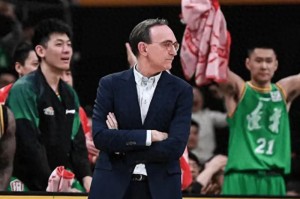 CBA第一阶段最终排名：上海第1广厦第2，山东坐6望4，辽宁掉第11
