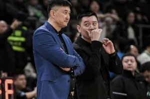 Kaiyun开云中国官网-杨鸣：杜锋一直肩扛压力顶着球队前进，每个教练员都值得尊重