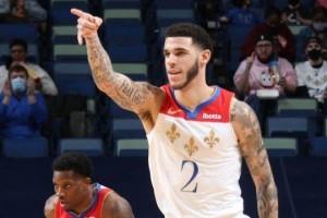 开云网页版中国官网-伤愈鲍尔渐入佳境 卖还是不卖？鹈鹕面临艰难选择