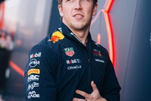 Kaiyun开云中国官网-“B级车手”并不差 角田击退更受红牛信任的车手