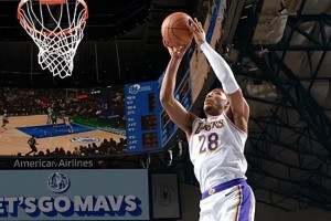 Kaiyun开云中国官网-湖人胜公牛！八村垒+双核轰93分，多配角辅助，艾顿攻守再崩！