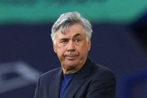 安切洛蒂：本泽马的替补已经定好了 是谁？不告诉你